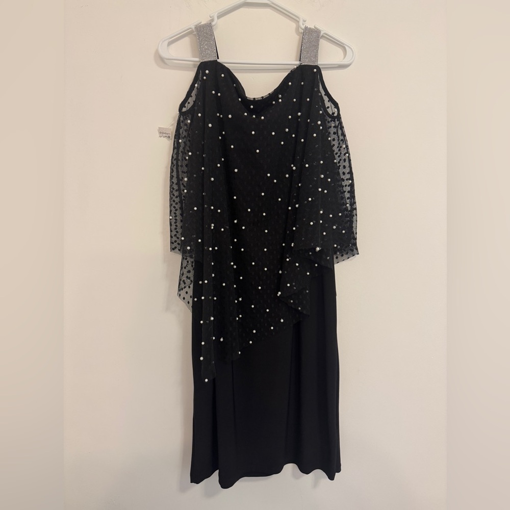 Elegant Black and Silver Women's Dress - Picture 6 of 7